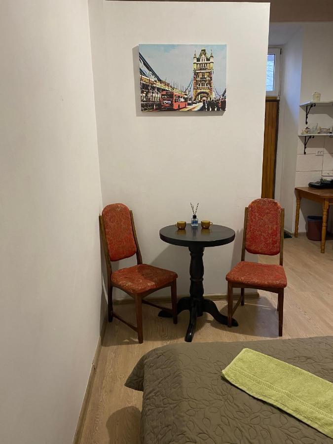 Close By Ploscha Rynok Appartement Lviv Buitenkant foto